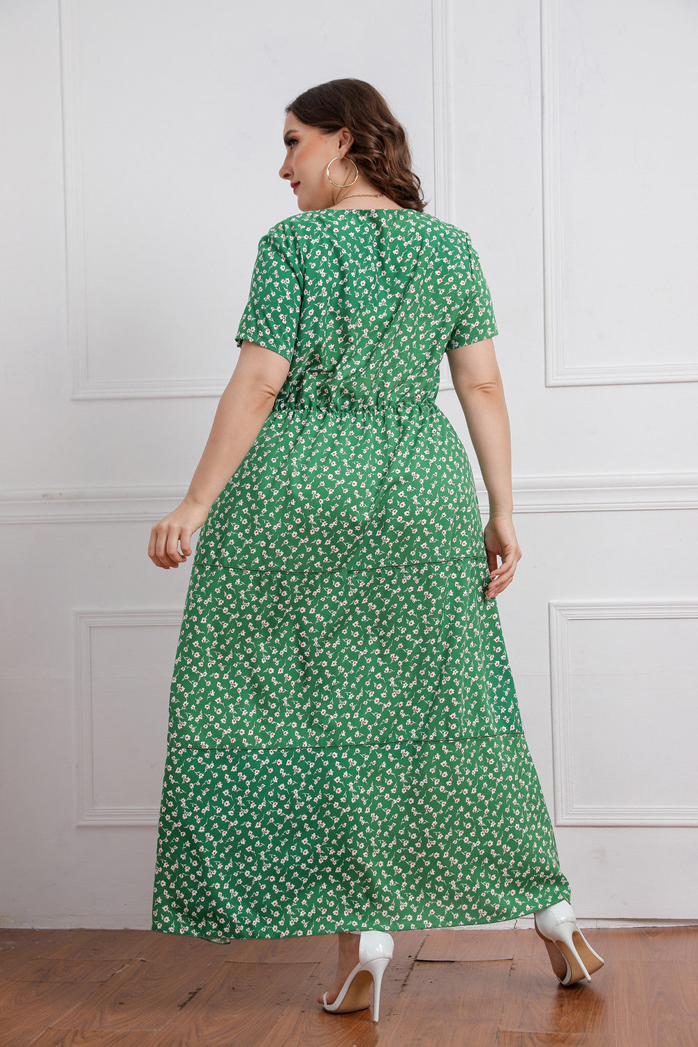 Round Neck Floral Short Sleeve Dress