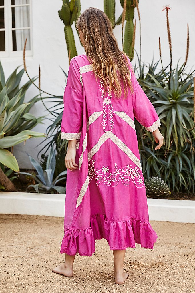 Lace Embroidered Kaftan Dress