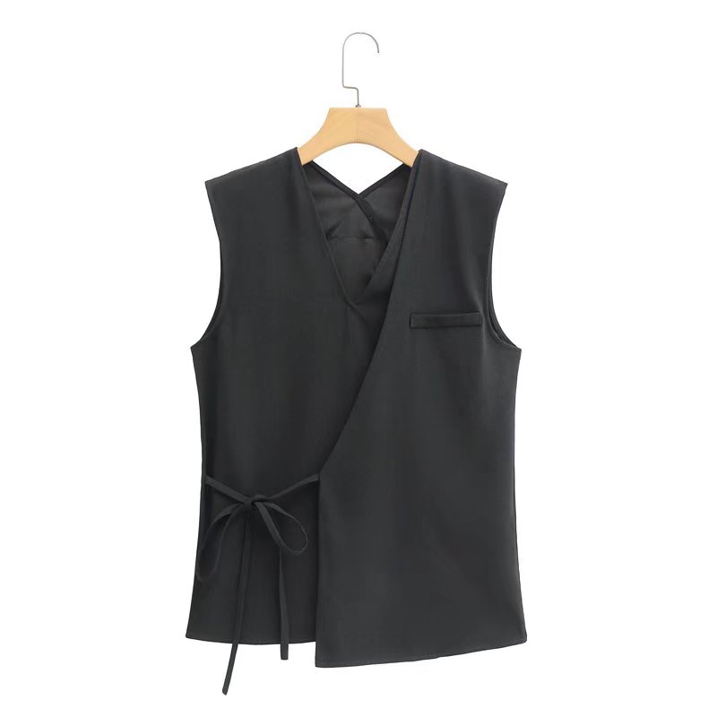 Black Sleeveless Casual Vest