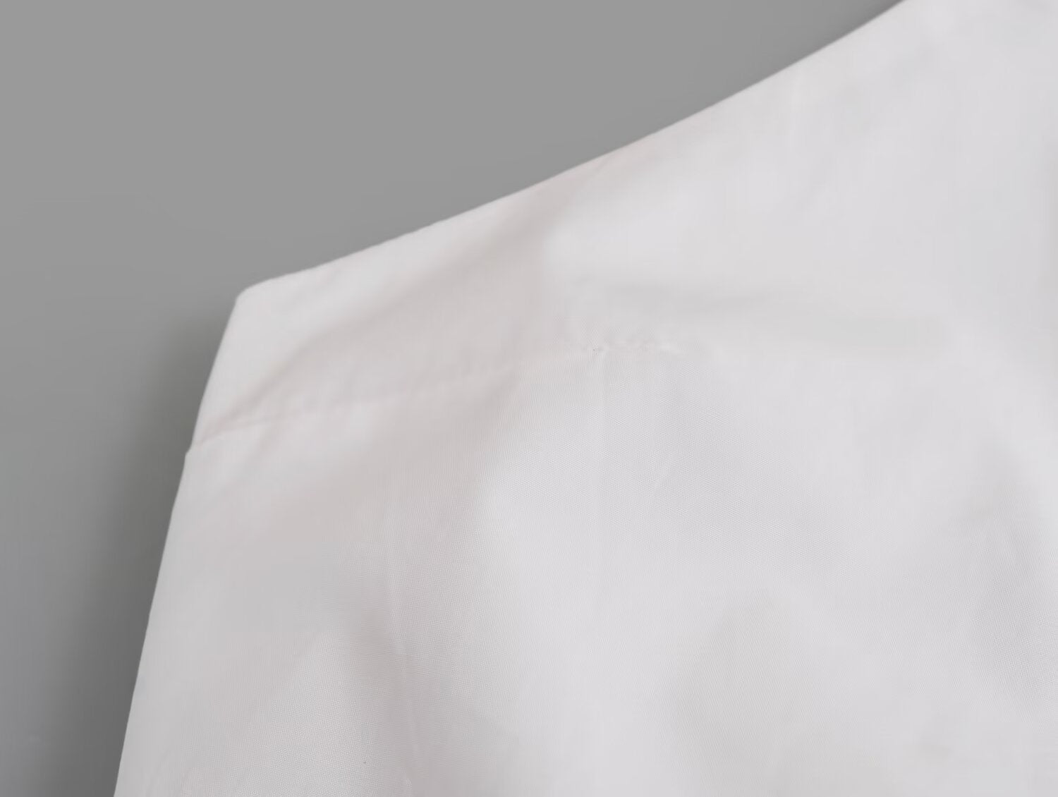 Hanging Collar Fabric Trench Coat Top