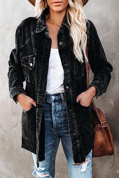 Vêtements d'extérieur décontractés, à poches, avec boucle et col montant.