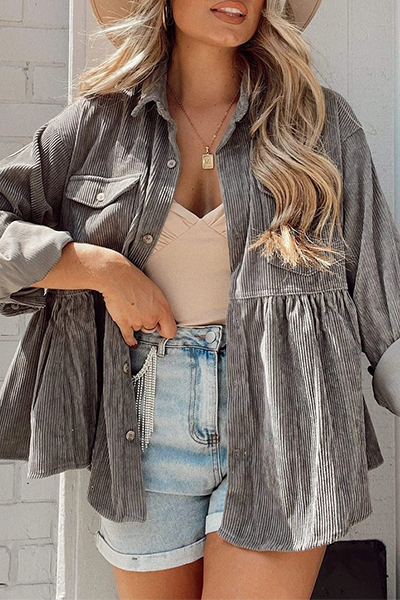 Vêtements d'extérieur décontractés et élégants, col rabattu à boucle.