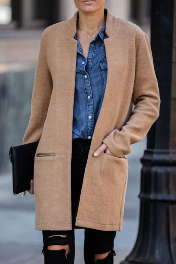 Vêtements d'extérieur décontractés à col mandarin, à poches et à fermeture éclair.