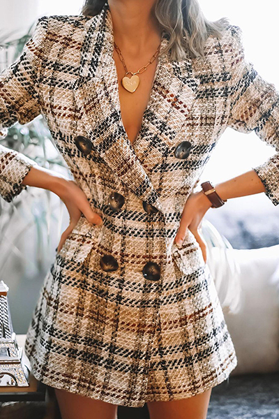 Vêtements d'extérieur élégants et à la mode, à carreaux, avec empiècements et boucle, col montant.