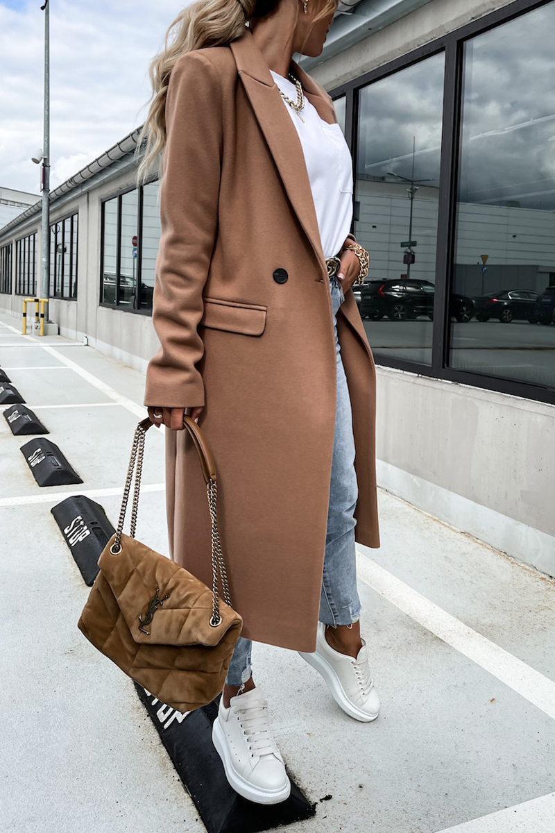 Vêtements d'extérieur à col rabattu, à motifs contrastés et unis, tendance.