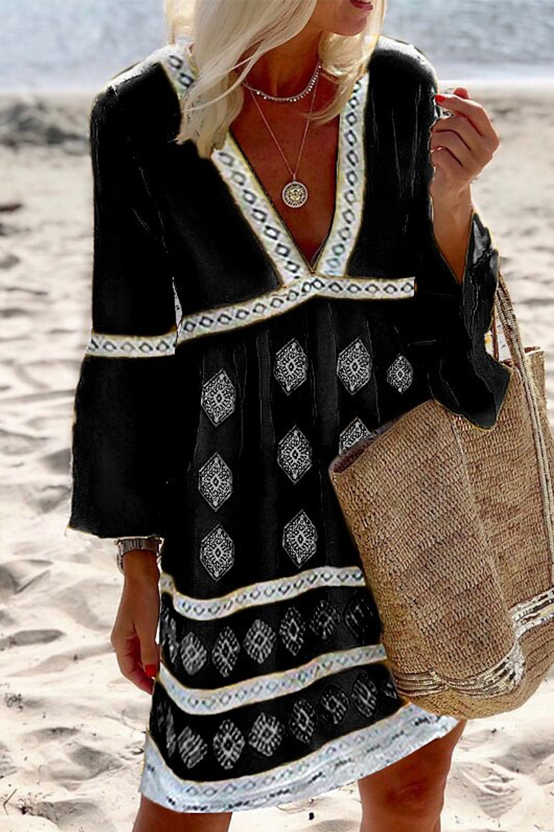 Robes-jupes patineuse casual à imprimé et empiècements, avec décolleté en V (4 couleurs)