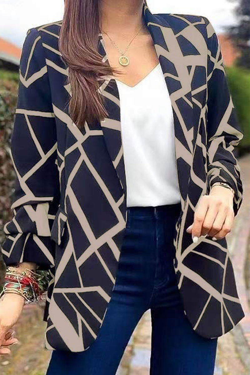 Vêtements d'extérieur à col rabattu imprimés à la mode