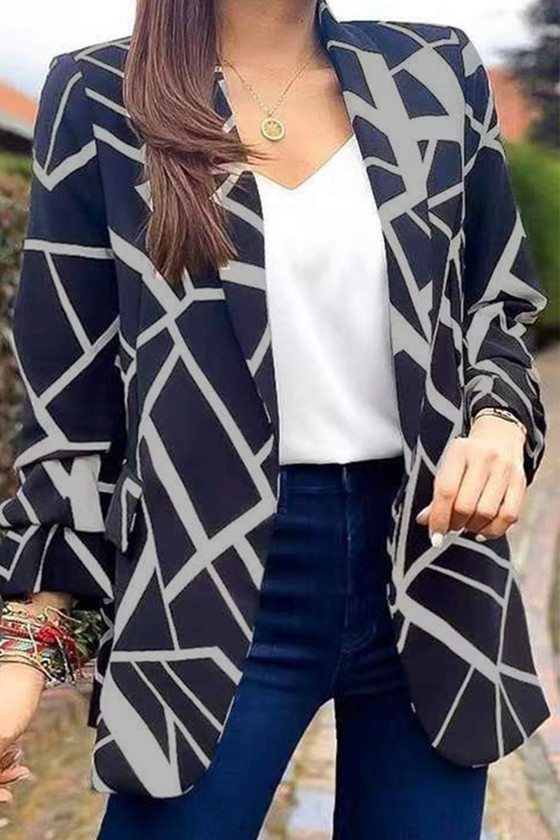 Vêtements d'extérieur à col rabattu imprimés à la mode