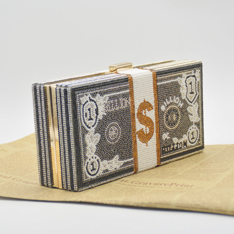 Sacs à main dépareillés, à strass et à chaînes, pour tous les jours et les soirées.