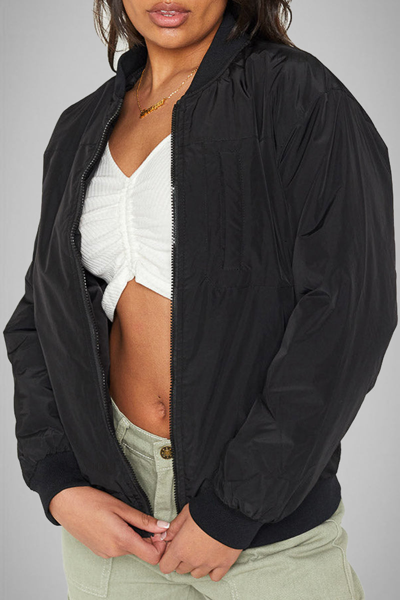 Vêtements d'extérieur unis à col en U, à fermeture éclair et poches, style streetwear.