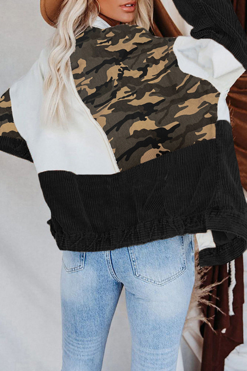 Vêtements d'extérieur décontractés à col rabattu avec boucle et pompons.