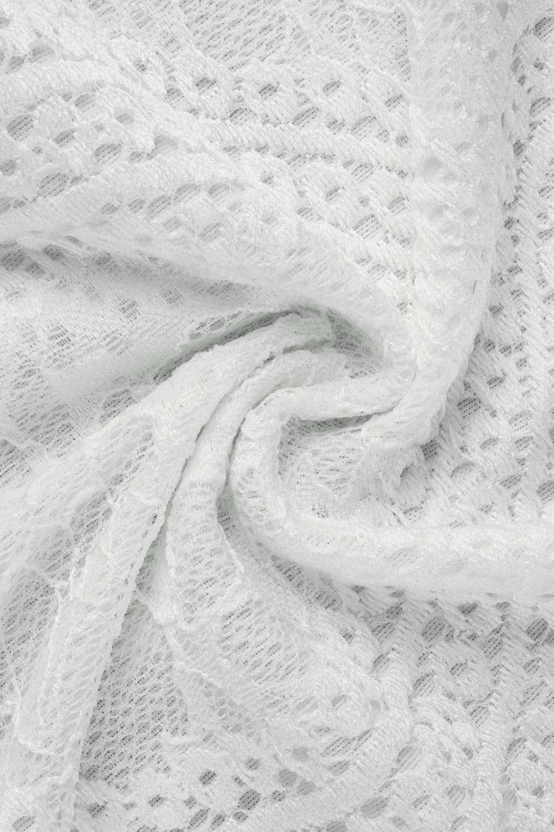 Robes longues à col rond, dos nu, en dentelle uni, mignonnes.