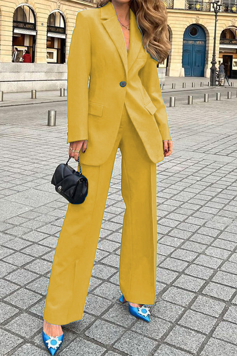 Ensemble élégant de deux pièces, manches longues, col montant, patchwork uni, pour le travail.