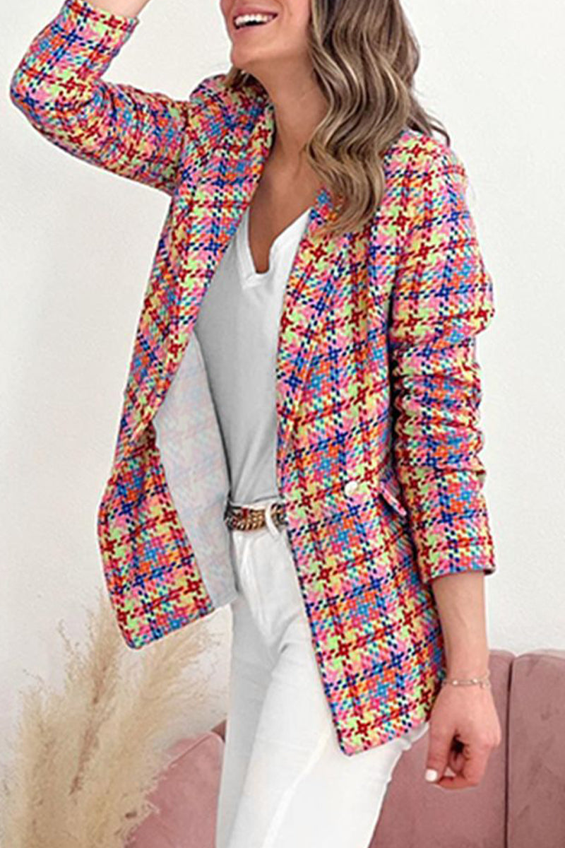 Vêtements d'extérieur décontractés à col montant contrastant et à blocs de couleur.