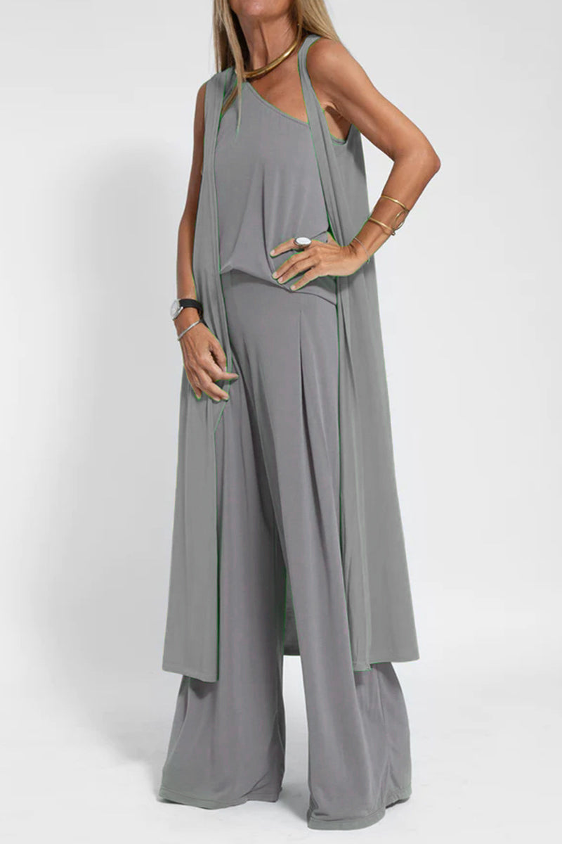 Ensemble trois pièces décontracté, col oblique, sans manches.