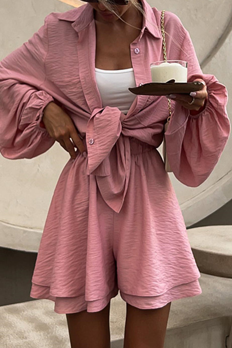 Ensemble deux pièces à manches longues, col montant, uni et doux.