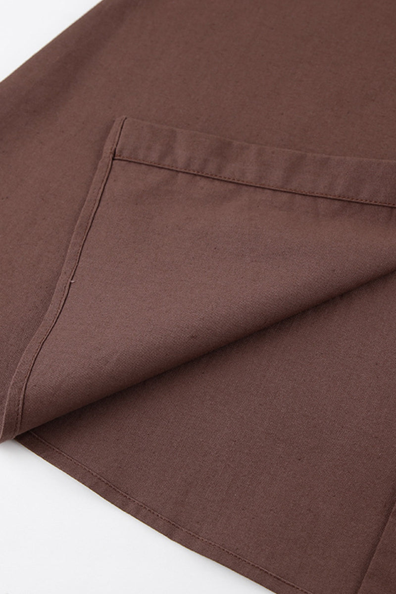 Robes élégantes de travail, en bandage uni, col montant, taille marquée et jupe.