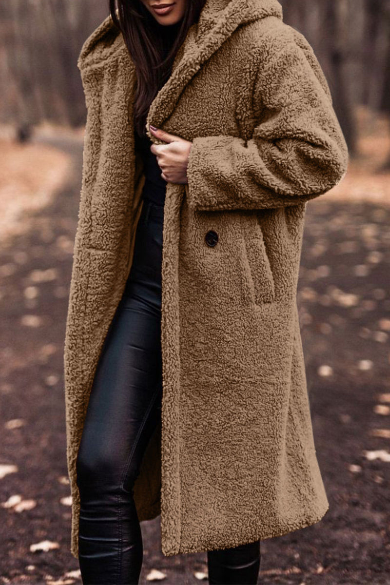 Vêtements d'extérieur élégants et décontractés, à capuche et avec poches.