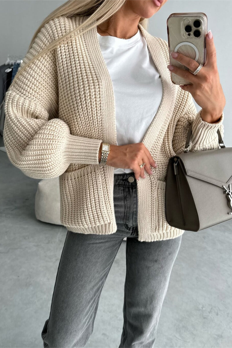 Vêtements d'extérieur élégants, unis, avec poches et col en V.