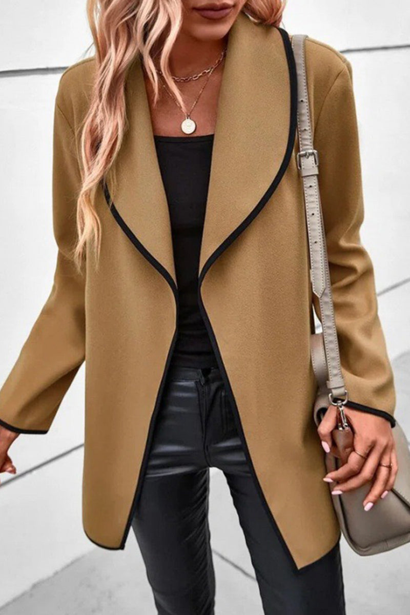 Vêtements d'extérieur décontractés, simples, à motifs contrastés et col montant.