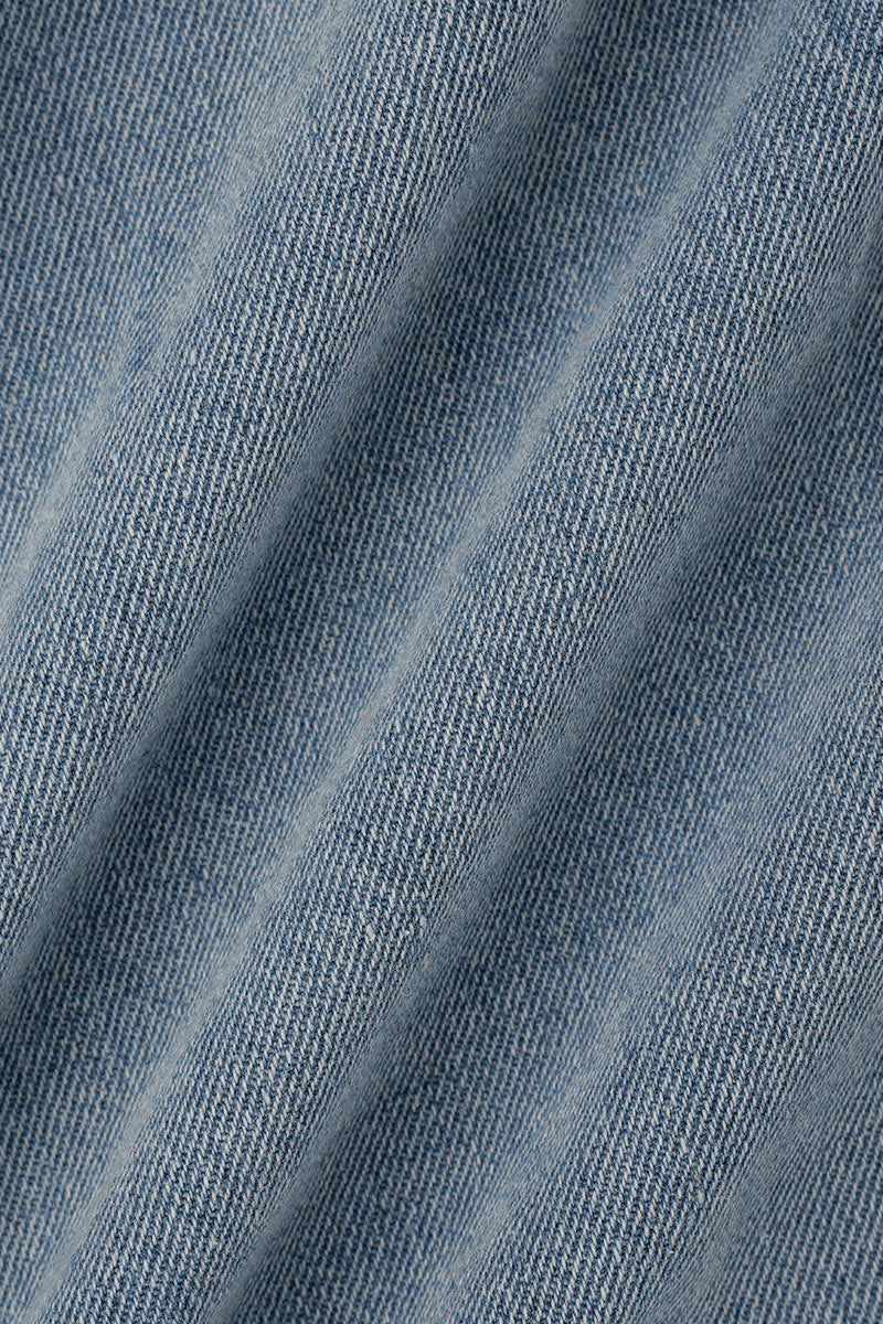 Veste en jean casual, col montant, manches longues, patchwork uni, coupe droite.