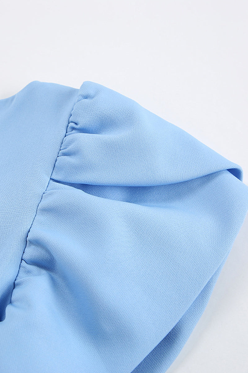 Jolies robes élégantes, unies, à volants, fendu, col rond, nouées à la taille.