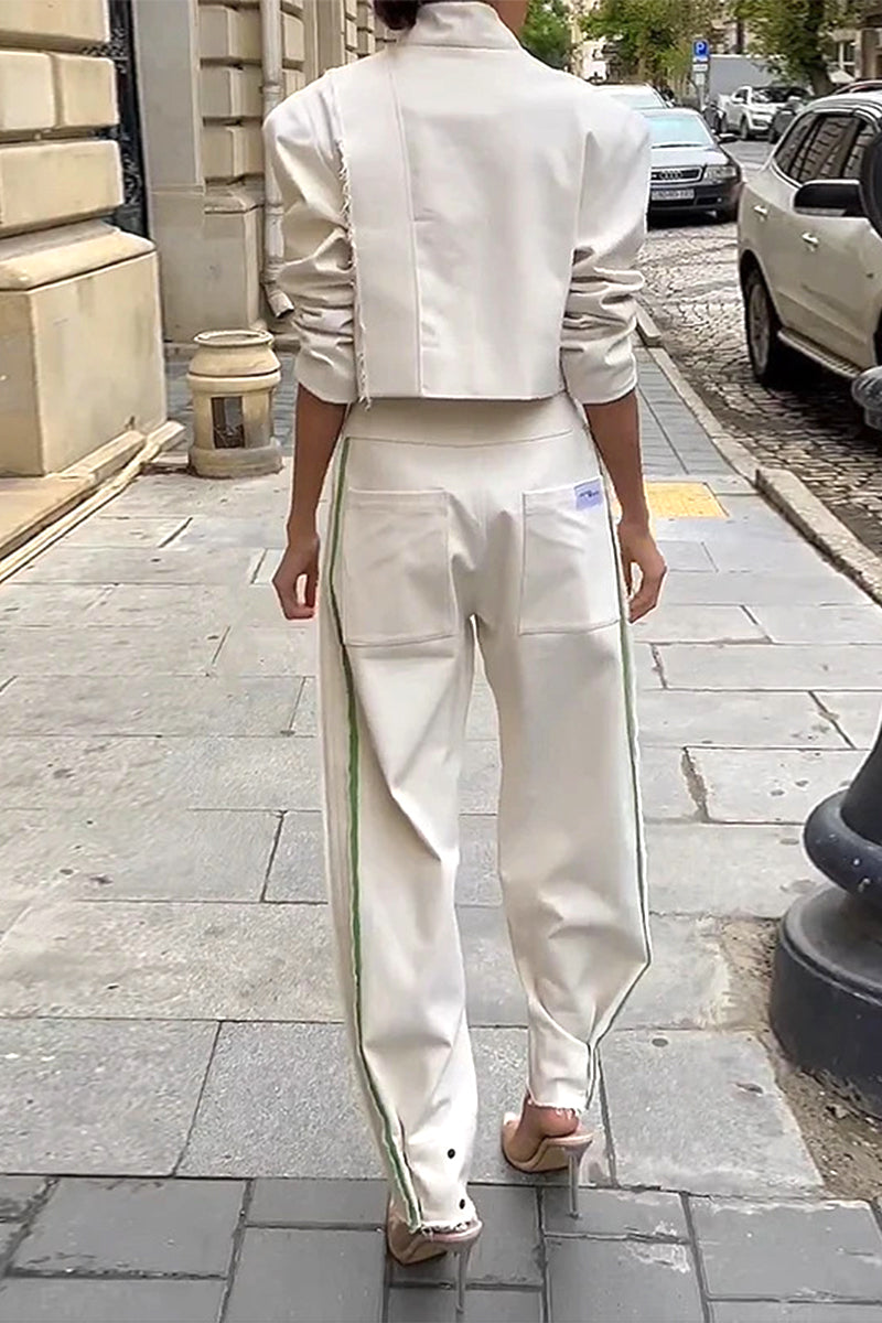 Ensemble deux pièces, style britannique décontracté, boutons unis, col montant.