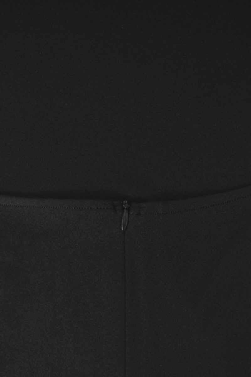 Robe de soirée élégante, formelle, unie, dos nu, fente, strass, demi-col montant.