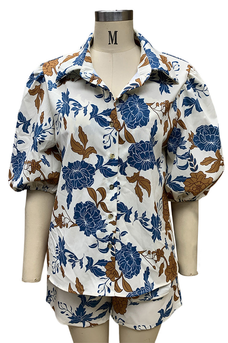 Ensemble trois pièces décontracté à manches courtes, col montant et poches à motifs floraux.