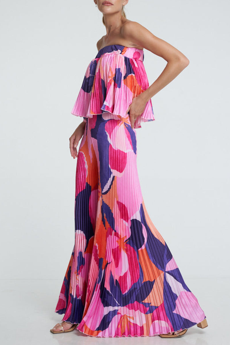 Ensemble deux pièces sans bretelles et sans manches, à plis et à blocs de couleurs, style streetwear.