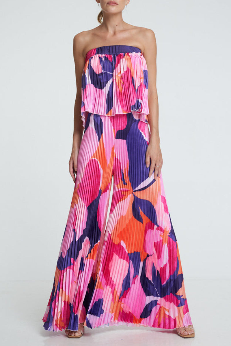 Ensemble deux pièces sans bretelles et sans manches, à plis et à blocs de couleurs, style streetwear.