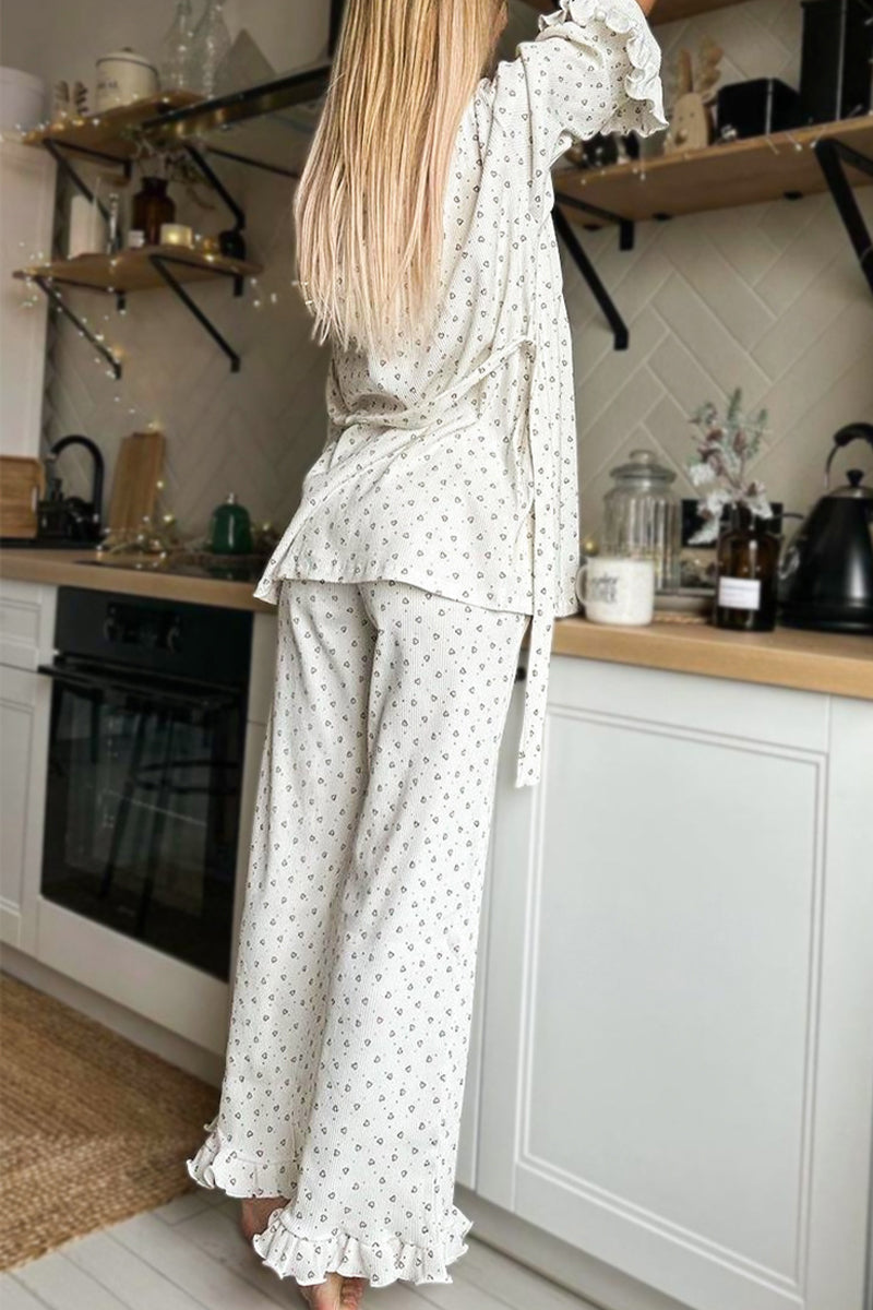 Ensemble trois pièces décontracté à col en U, sans manches, avec imprimé "Love" et volants.