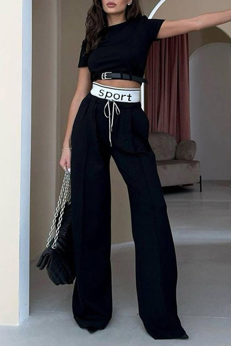 Ensemble deux pièces décontracté style britannique, uni, avec cordon de serrage et ceinture, col rond, manches courtes.