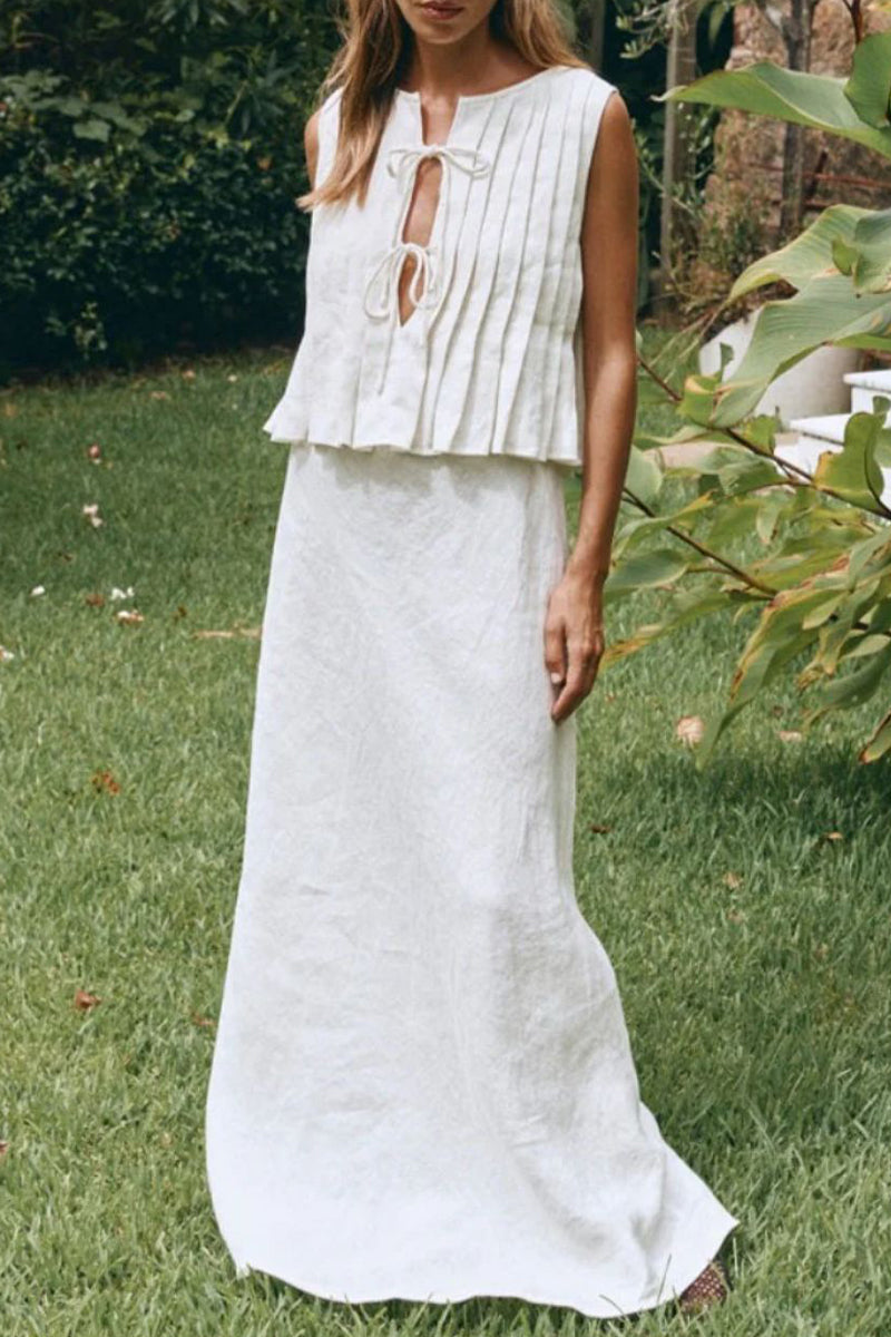 Ensemble deux pièces décontracté, quotidien, à lacets, avec col rond et sans manches.