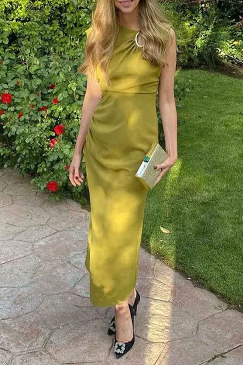 Robes-jupes simples, décontractées, unies, ajourées, à col rond, taille unique.