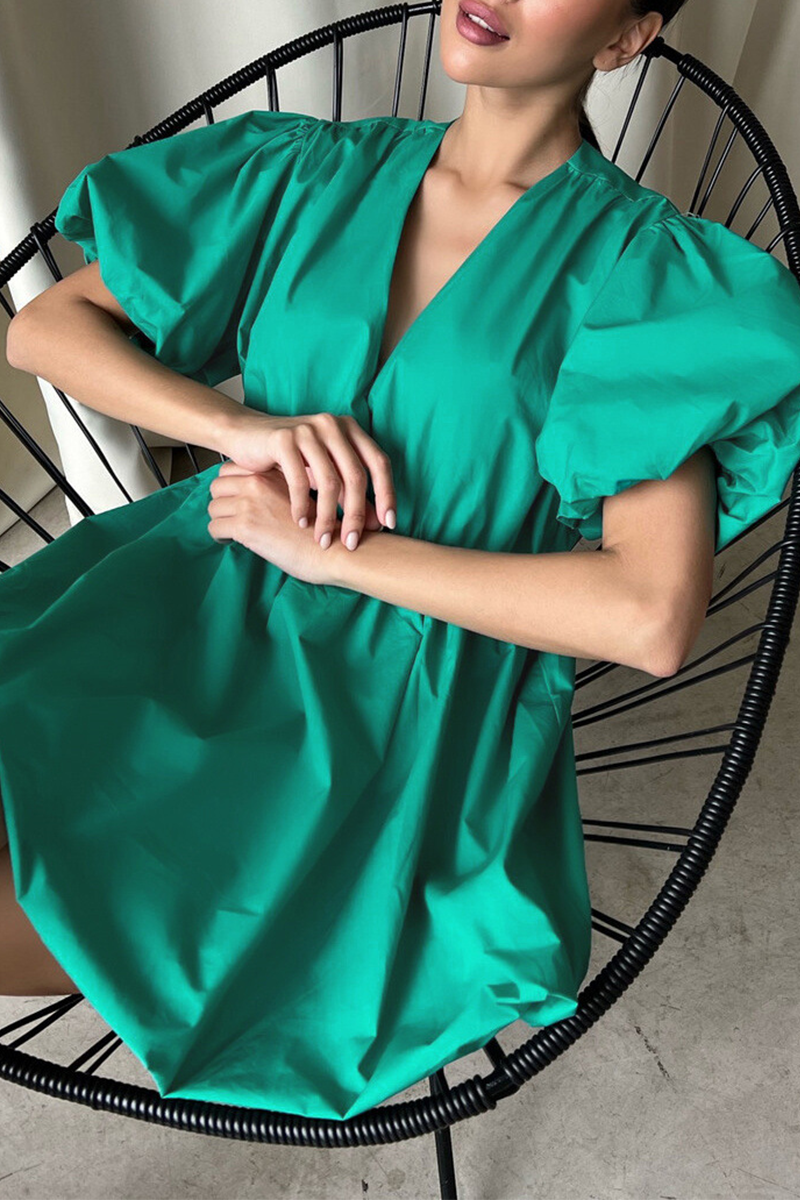 Robe princesse décontractée, couleur unie, à manches courtes, avec col en V et volants (5 couleurs)