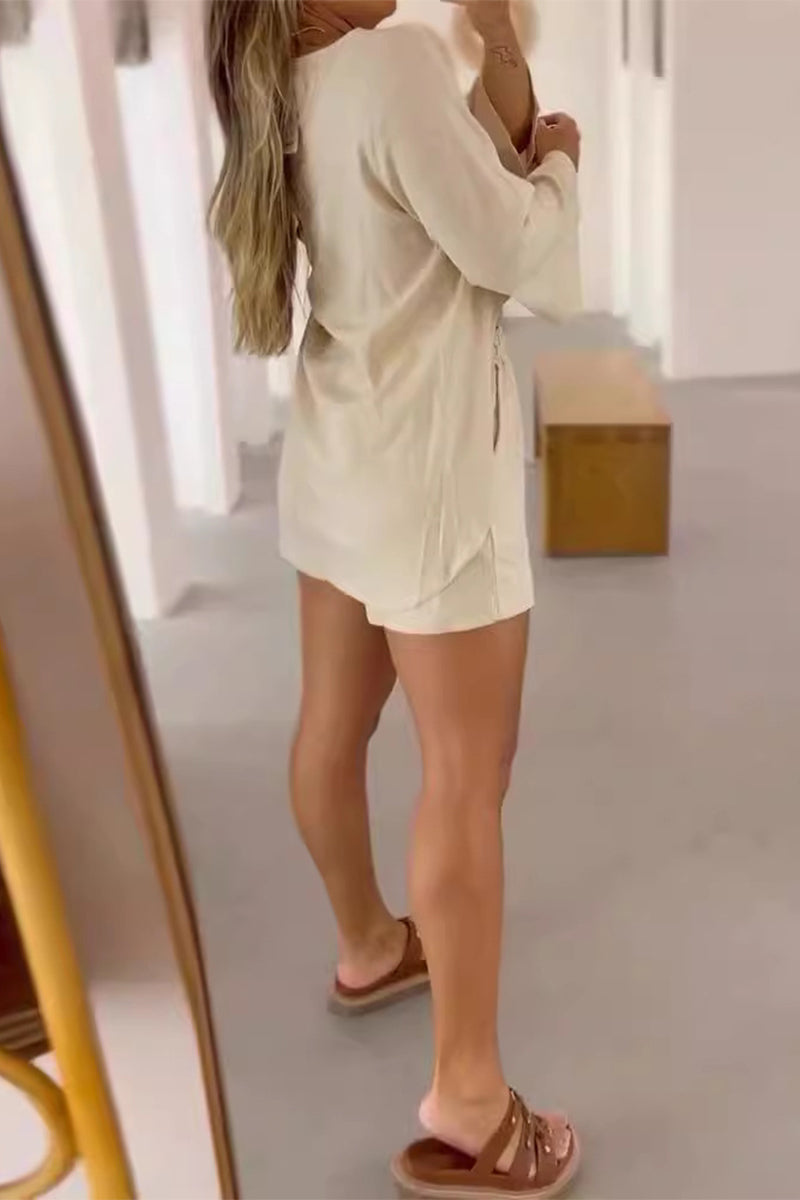 Ensemble deux pièces décontracté, uni, à manches longues, avec poches et col en V.