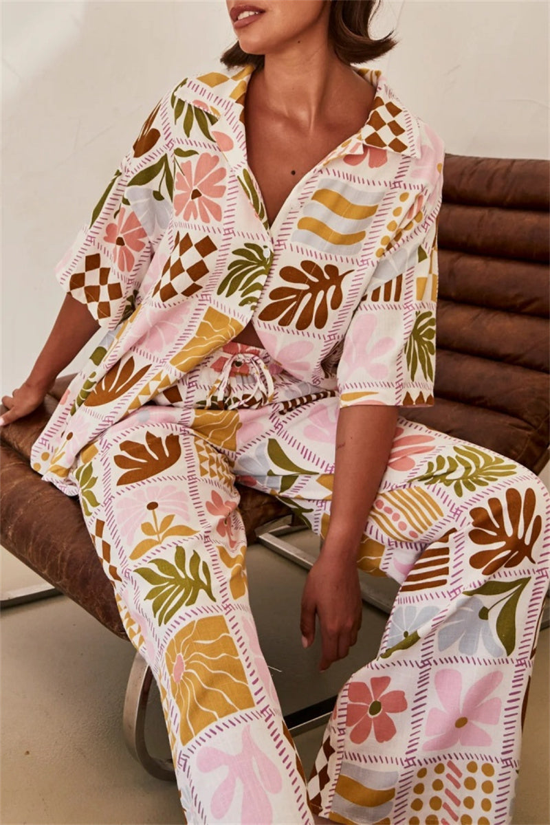 Ensemble deux pièces décontracté à imprimé floral, col montant basique, manches courtes.