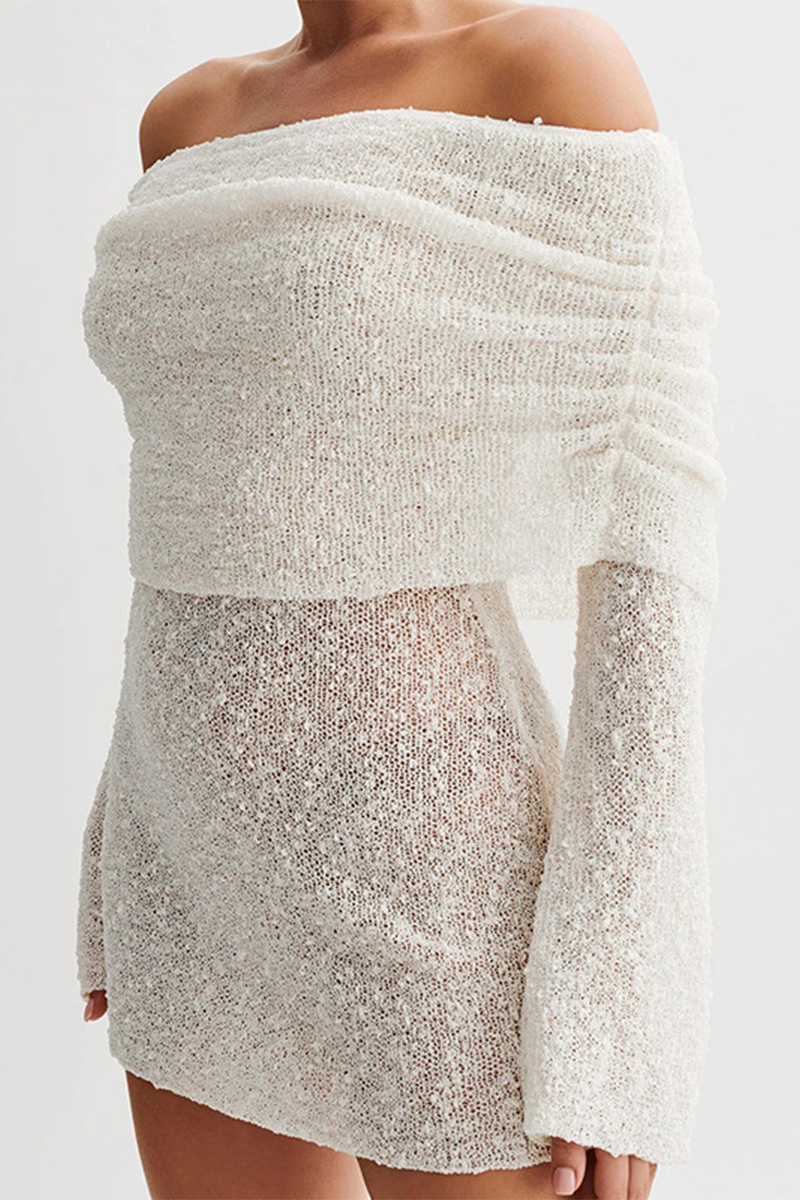 Robes-jupes longues dénudées à épaules dénudées, couleur unie, ajourées et transparentes.