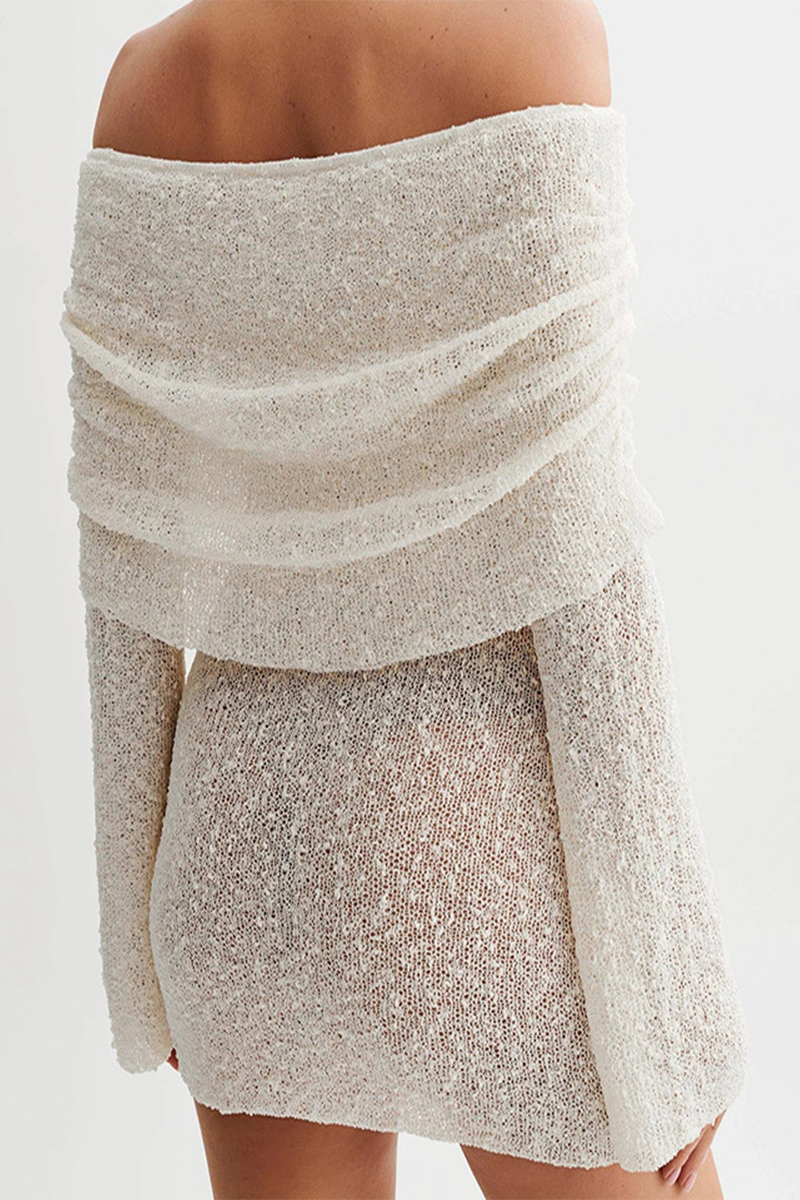 Robes-jupes longues dénudées à épaules dénudées, couleur unie, ajourées et transparentes.