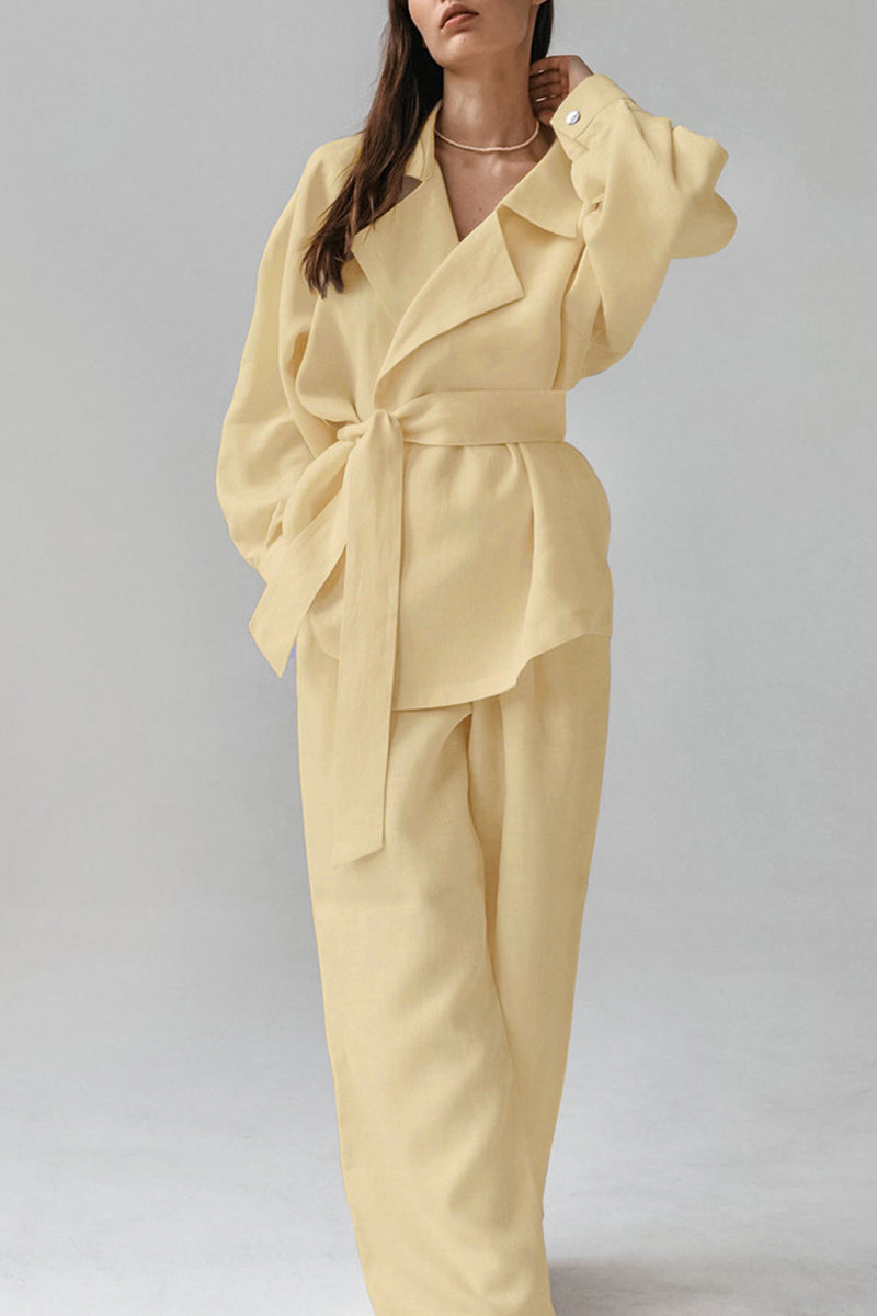 Tenue décontractée, couleur unie, poches, lacets, col montant, manches longues, deux pièces.