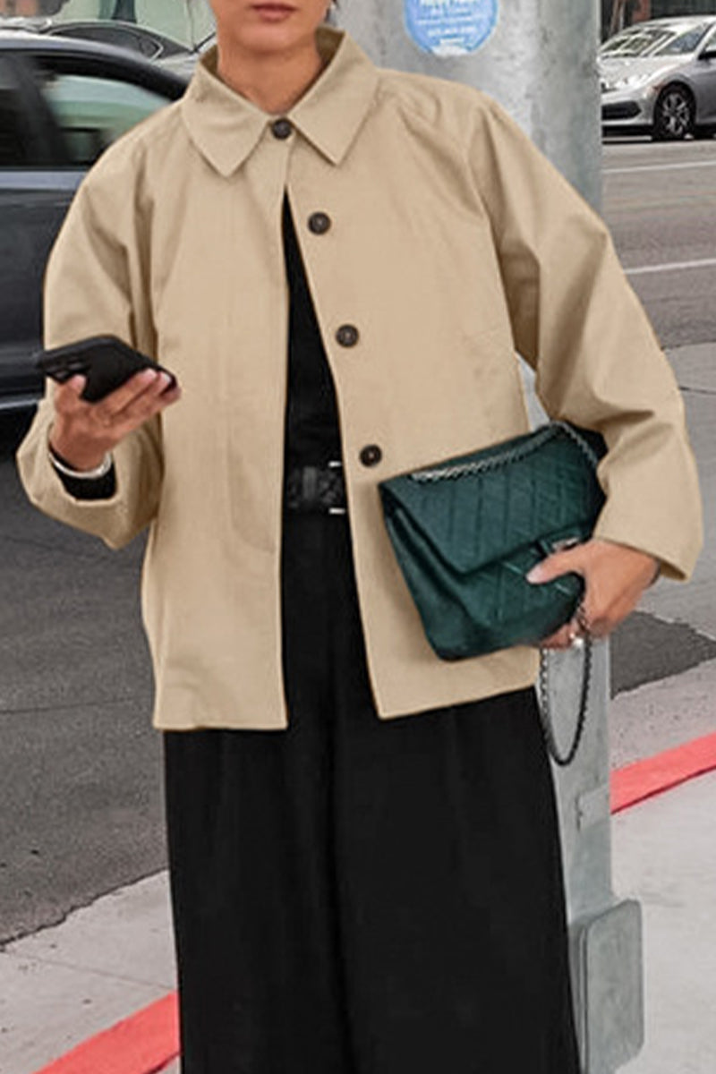 Vêtements d'extérieur décontractés, unis, avec poches, boutons et col montant.