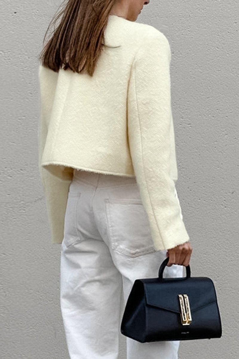 Vêtements d'extérieur décontractés, couleur unie, boutons, col rond.