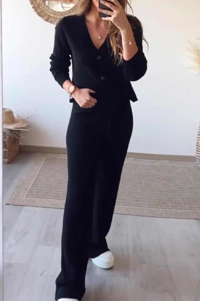 Ensemble deux pièces décontracté, à porter au quotidien, avec cordon de serrage, boutons, col en V et manches longues.