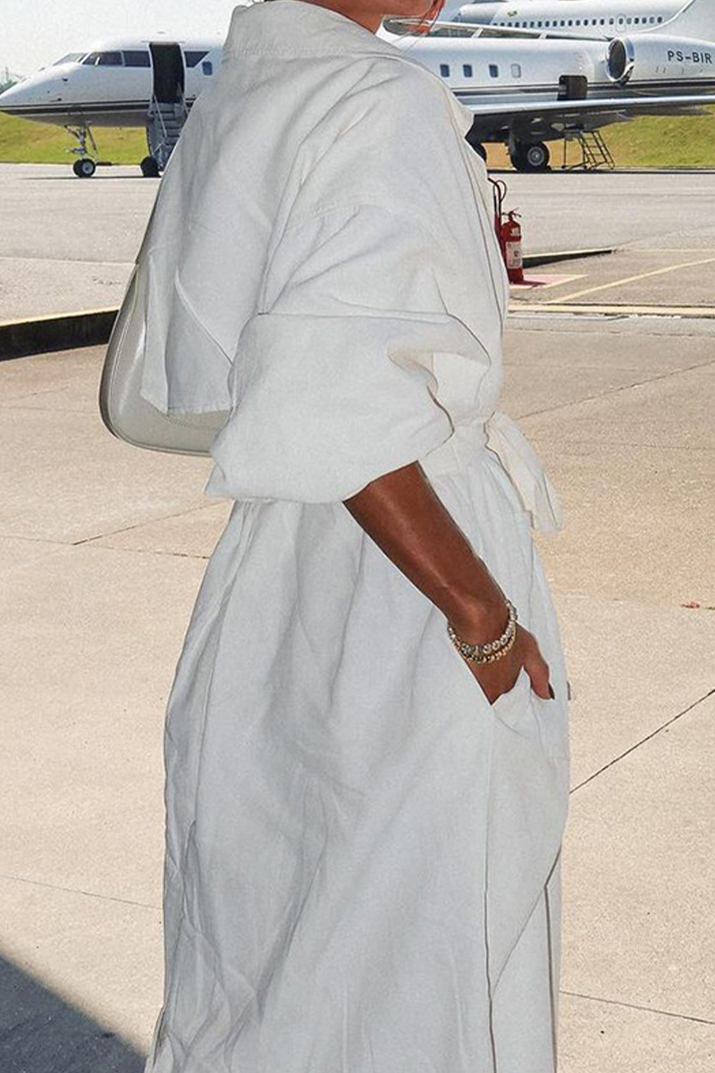 Vêtements d'extérieur décontractés, style streetwear, avec poches, lacets et col montant.