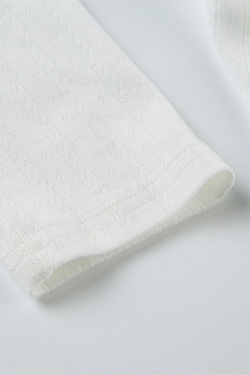 Ensemble deux pièces décontracté, quotidien, ajouré, boutons, col rond, manches longues.