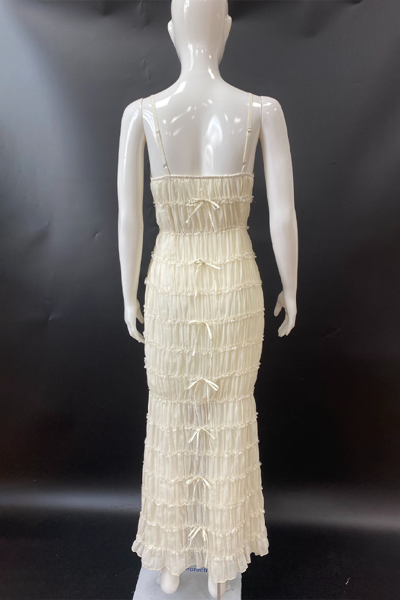 Robes sexy dos nu, à col en V, à bretelles et à volants.