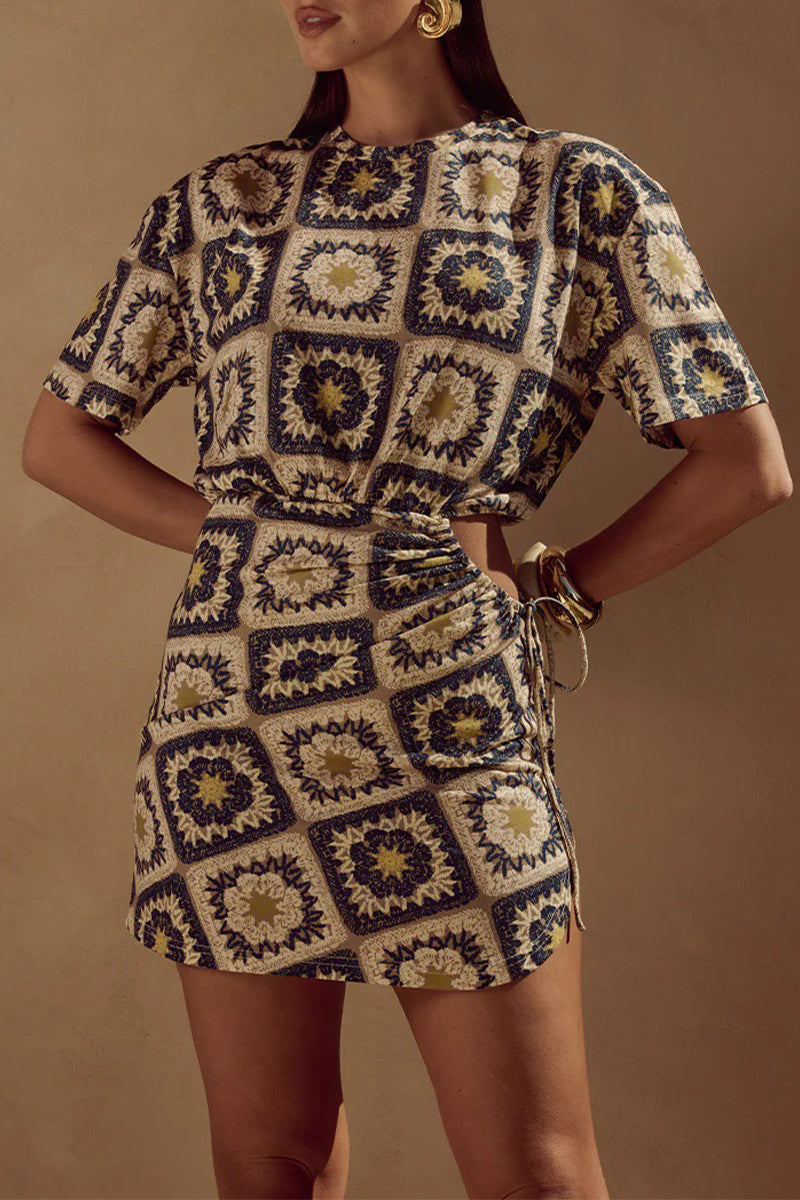 Casual Geometric Print Hollow Out Draw String O Neck Mini Short Sleeve Dress