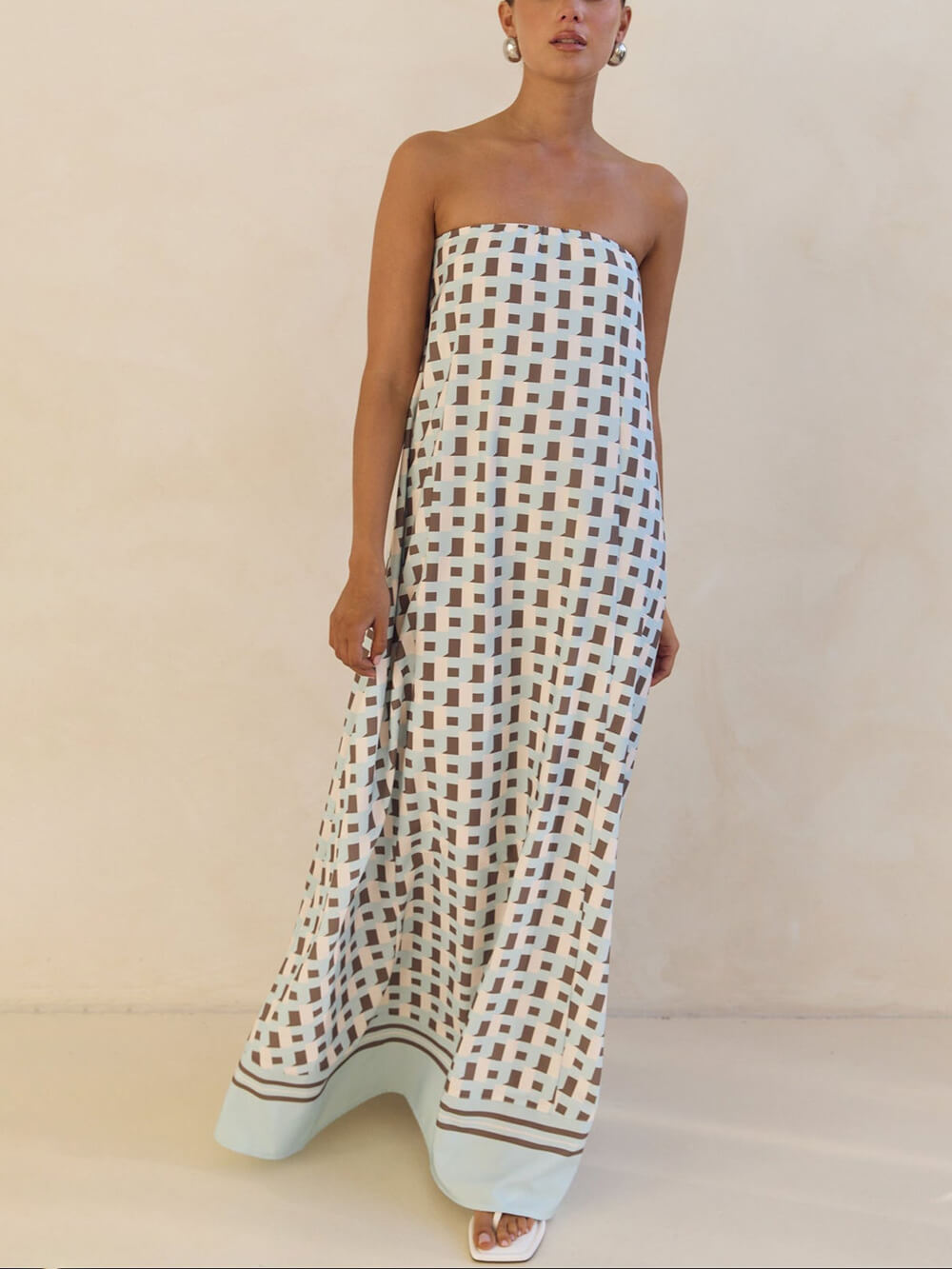 Exclusive Geometric Print Off-Shoulder A-Line Maxi Dress