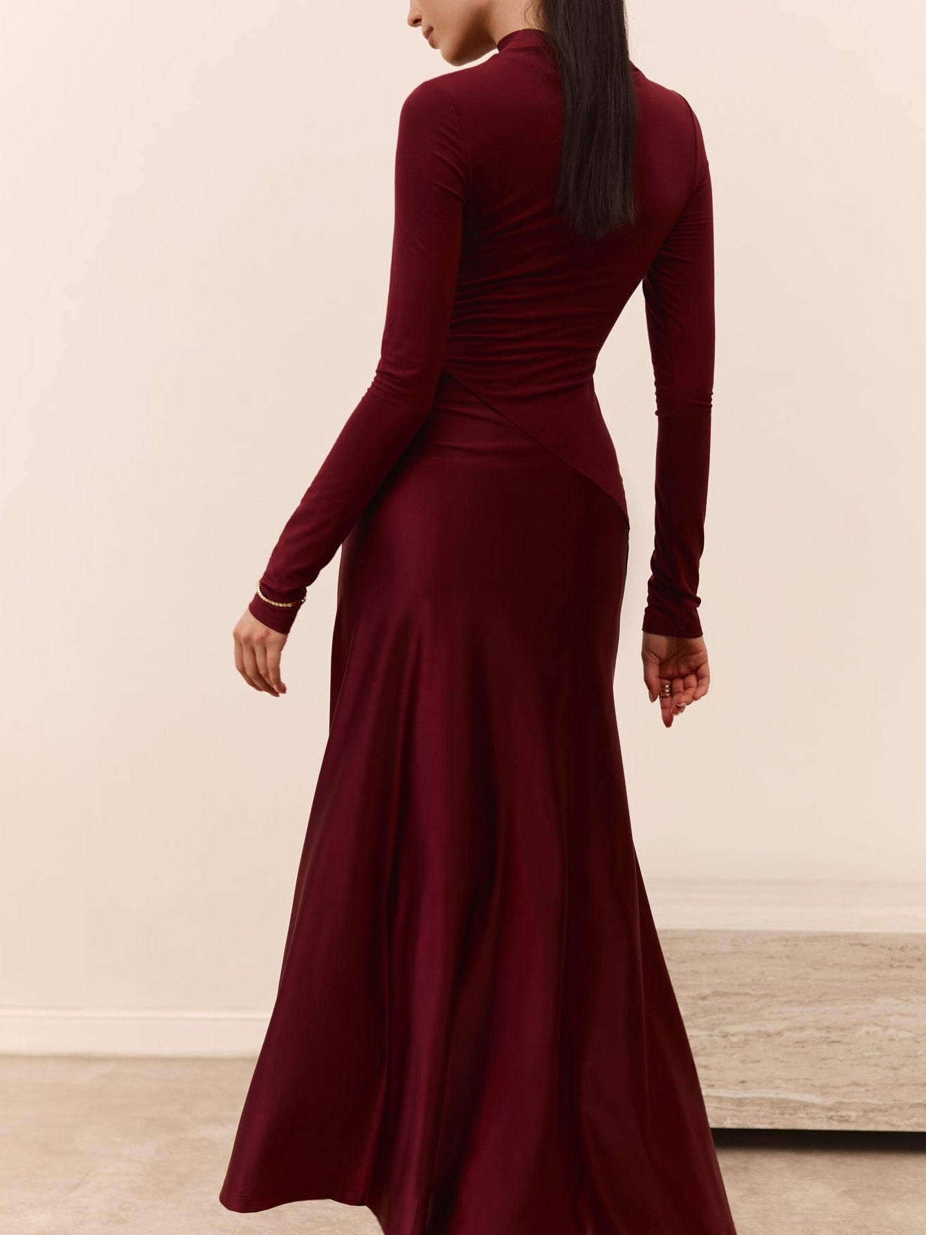 Elegant Asymmetrical Neckline Fitted Maxi Dress